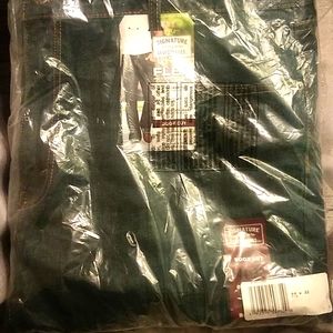 BRAND NEW Levi Jeans